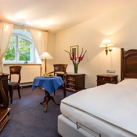 Schlosshotel فندق