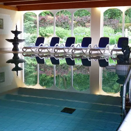 Schlosshotel فندق 4*