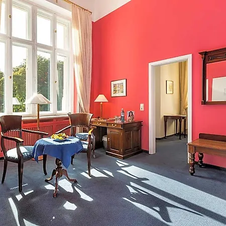 Hotel Schlosshotel 4*